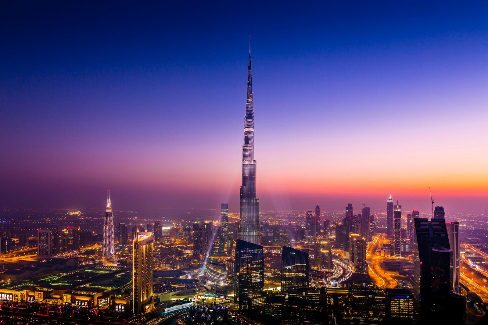 Burj Khalifa: things to do in dubai 