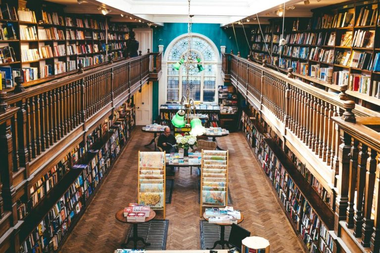 Inside the Iconic Notting Hill Bookshop: A Must-Visit Spot for Book Lovers