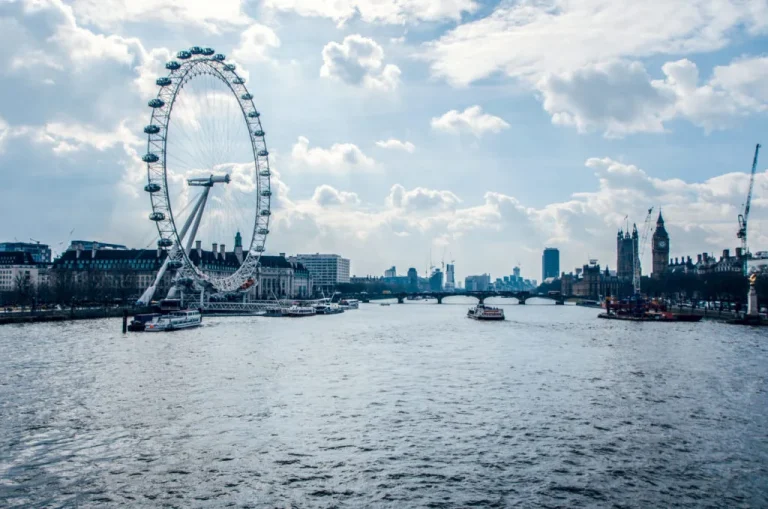Interesting Information About London for First-Time Visitors | Travel Tips
