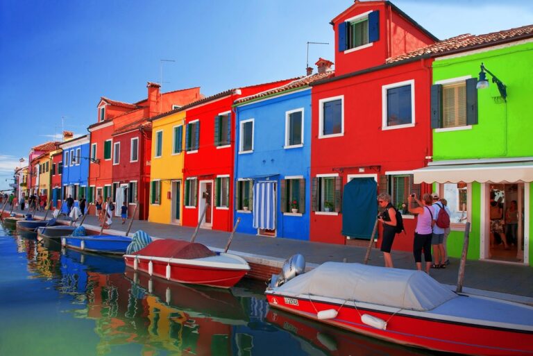 Murano Burano Torcello Tour in the Venice Lagoon